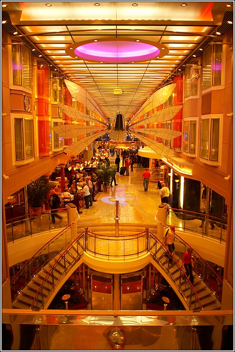 Color Fantasy Promenade