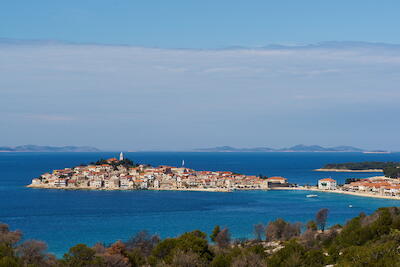 Kroatien - Primošten