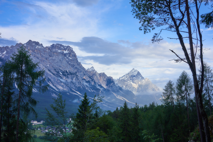 Dolomiten 8